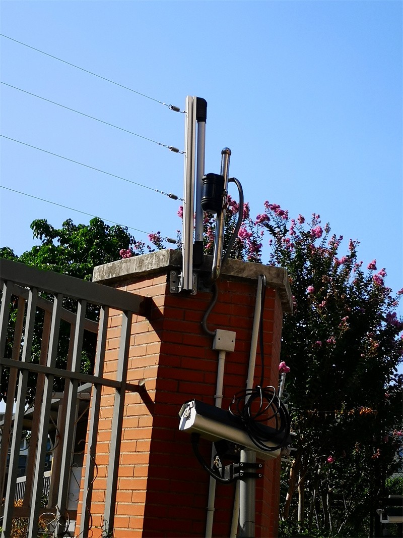 厦门拼接屏安装，厦门LED安装，泉州拼接屏安装，泉州LED屏安装，福建拼接屏安装漳州拼接屏安装，维修施工公司团队伍师傅个人厦门修门禁|网络|感应自动门|接接屏LED屏安装 18965423450